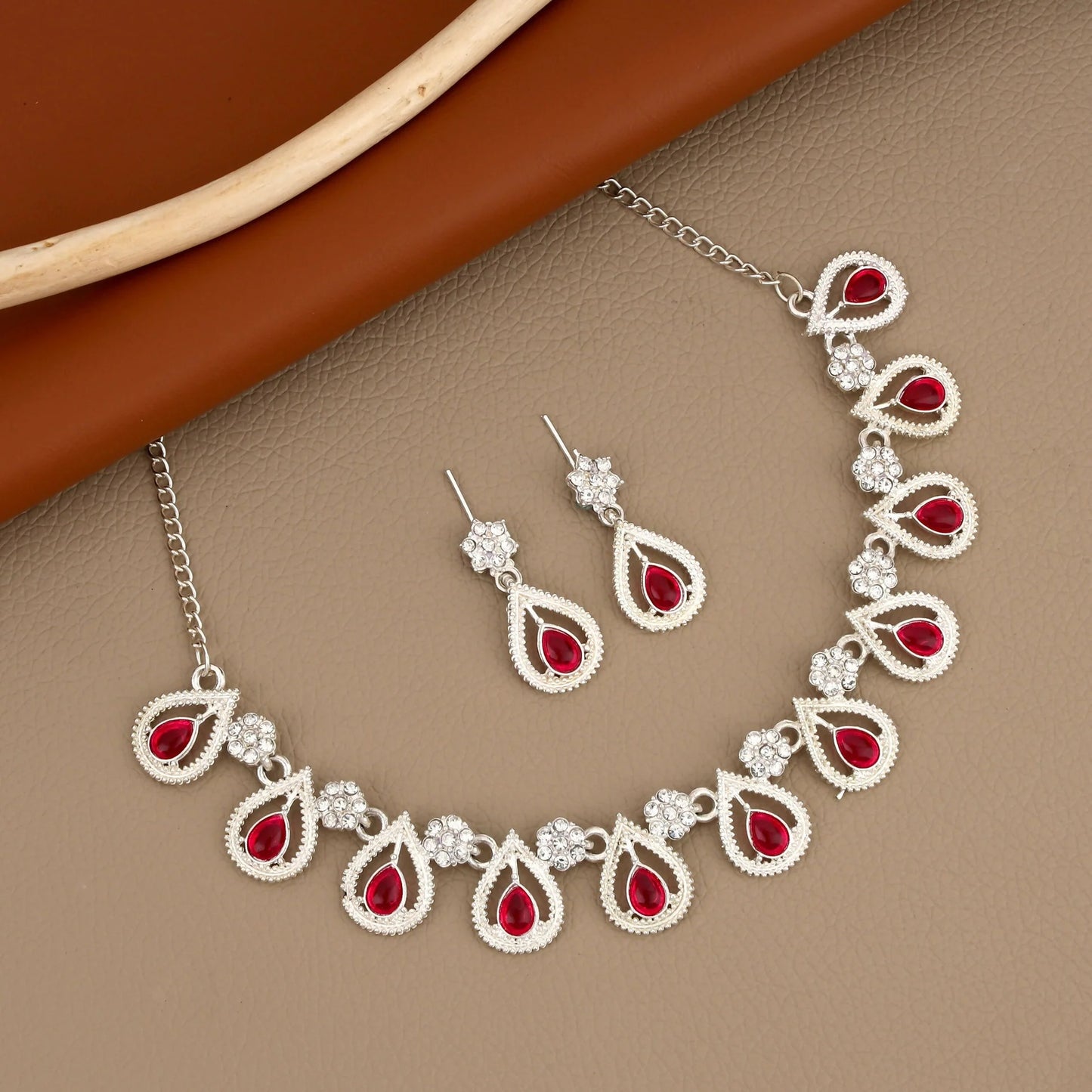 Rustic Oxidized Silver Emerald Scallop Choker Set | Lightweight, Stylish