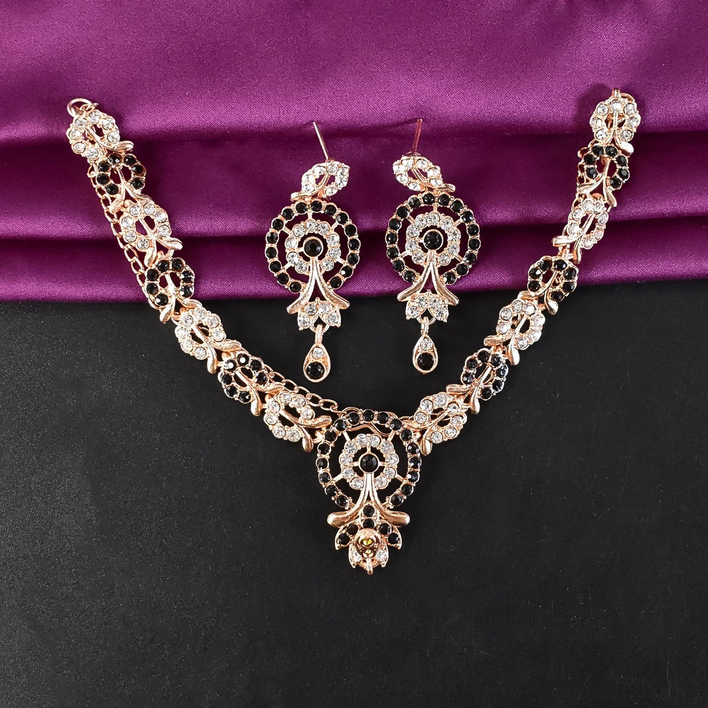 Timeless Necklace and Earring Set | Lightweight, Stylish