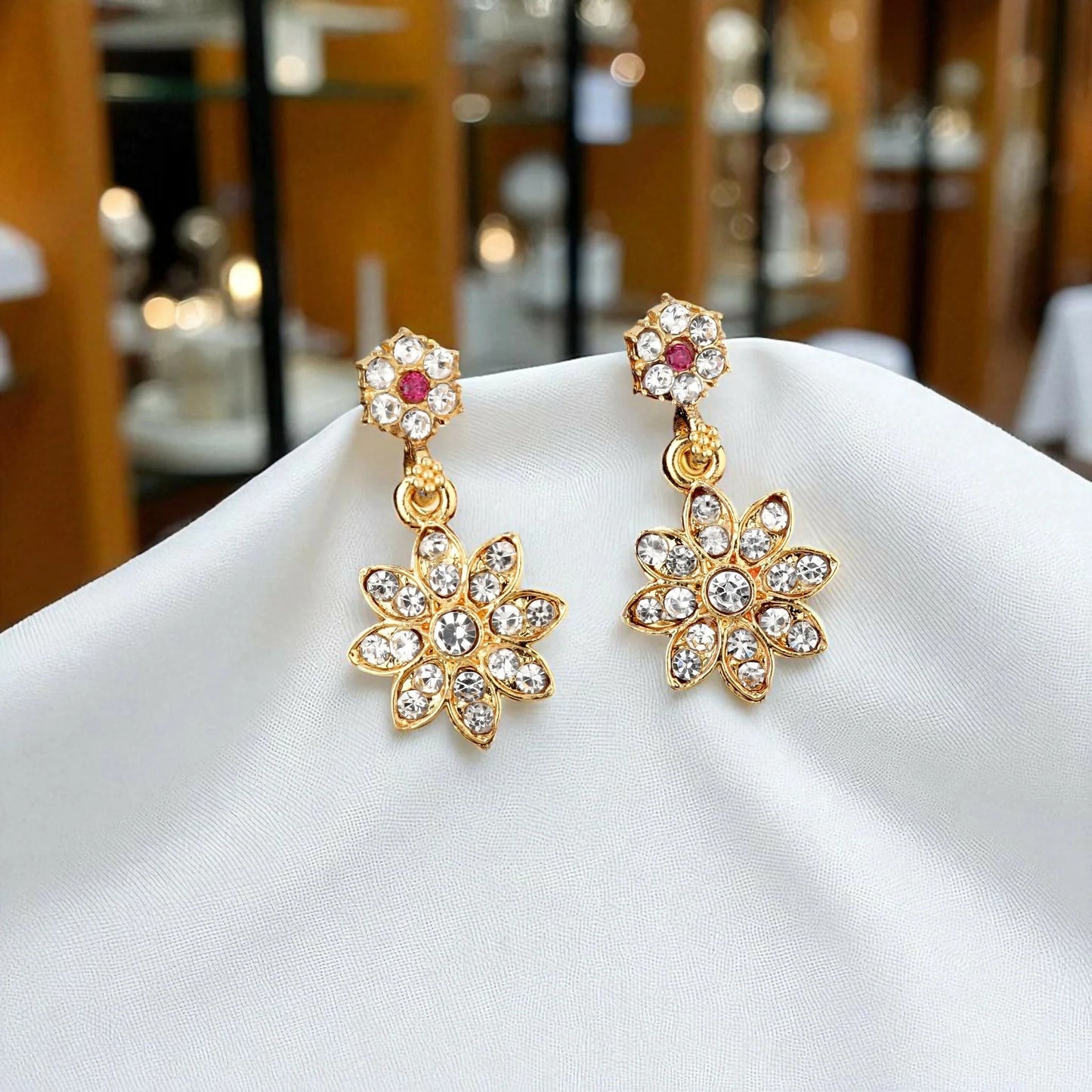 Diamond-Look Floral Choker Necklace Set with Accent Stones | Lightweight, Stylish